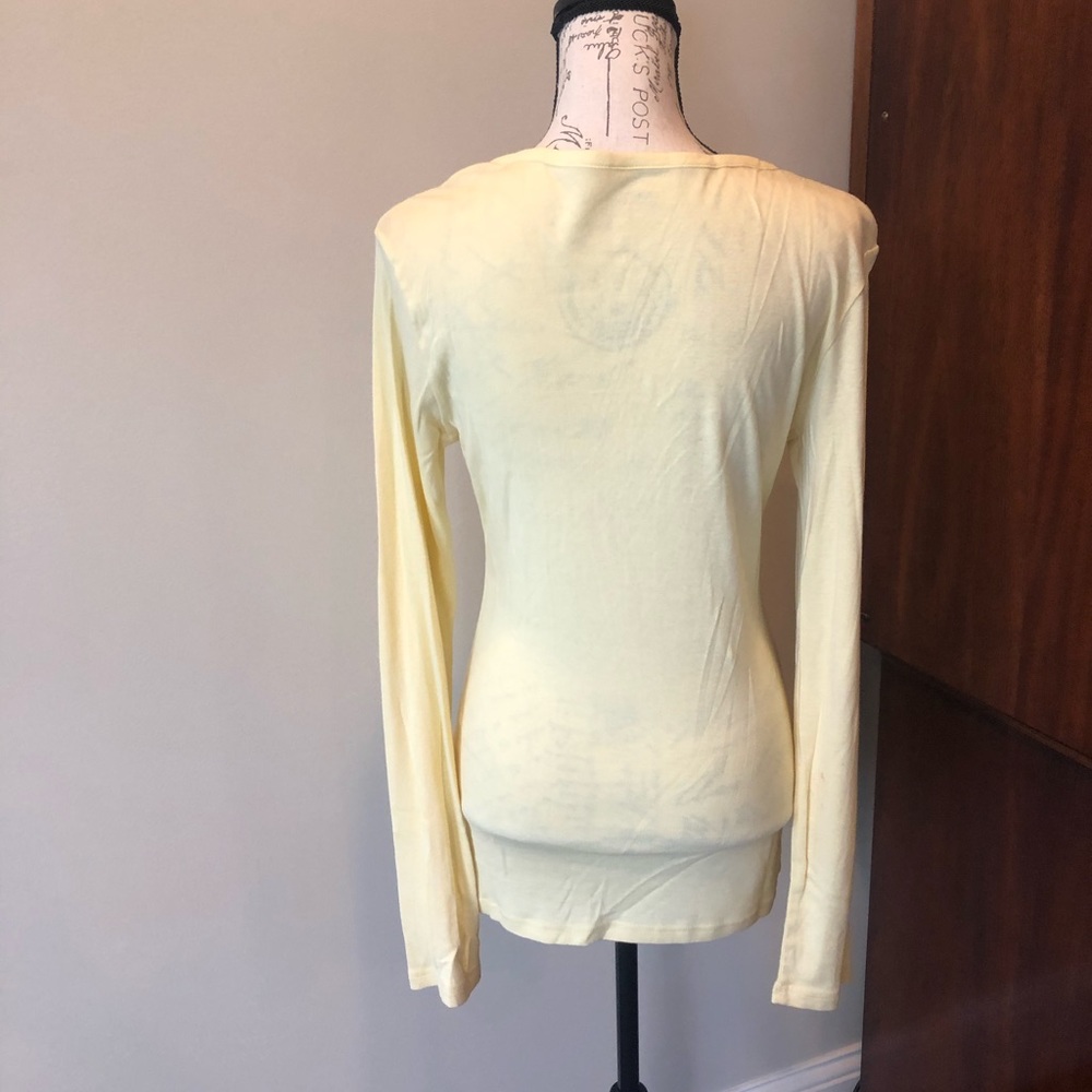 🐎GAP Henley Size Medium🐎🐎 - Picture 4 of 5